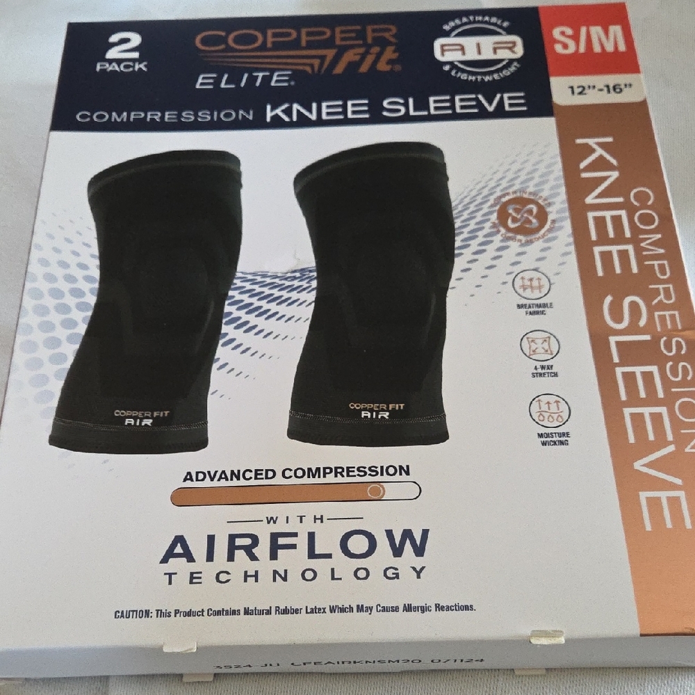 Adidas Black Compression Knee Sleeve (8)